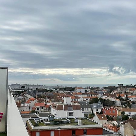 Appartamento Bright Nest - Open View - Residential Area La Rochelle  Esterno foto