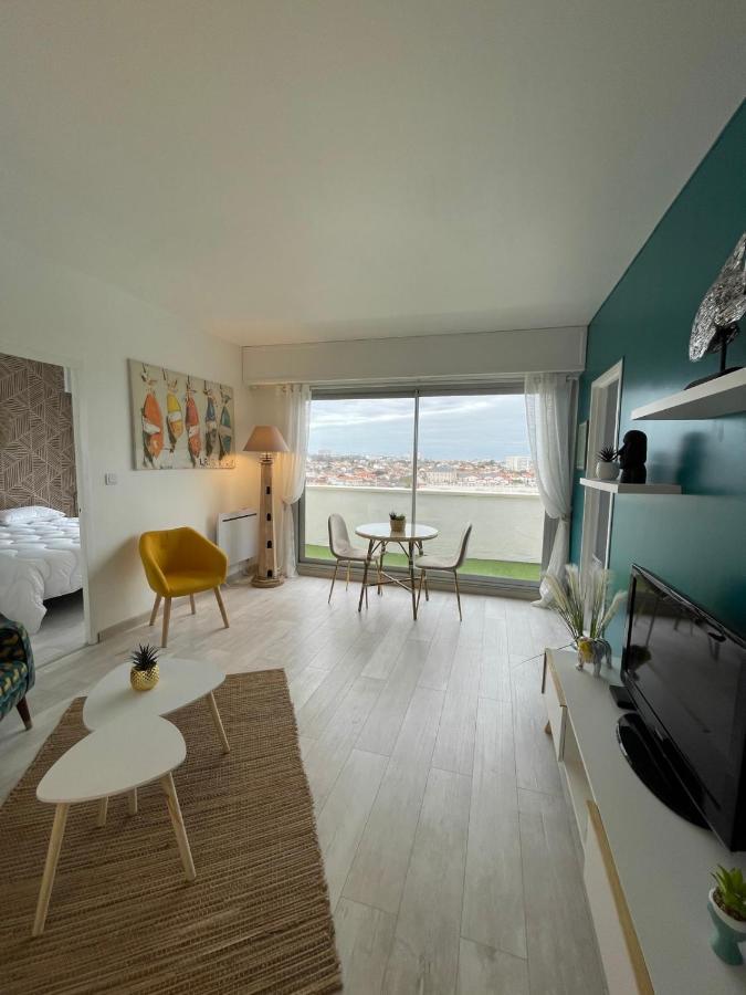 Appartamento Bright Nest - Open View - Residential Area La Rochelle  Esterno foto